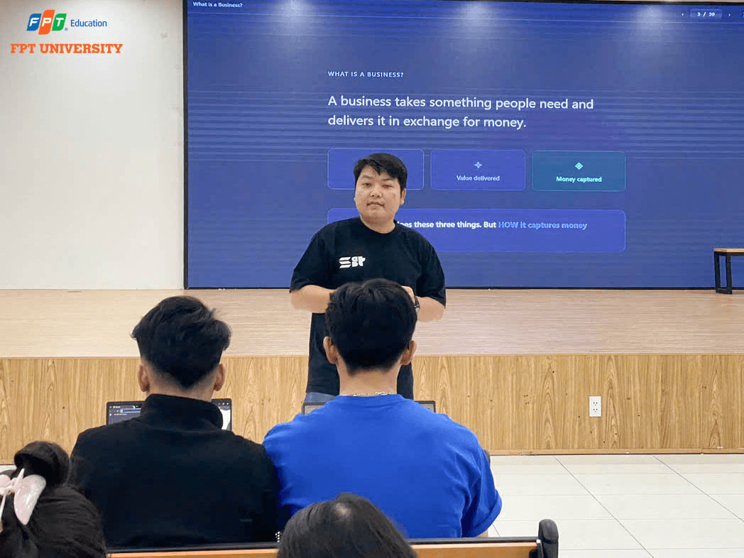 Seminar “Startups: Business Organization and Ethics”: Góc nhìn thực tiễn về tổ chức doanh nghiệp và đạo đức trong khởi nghiệp