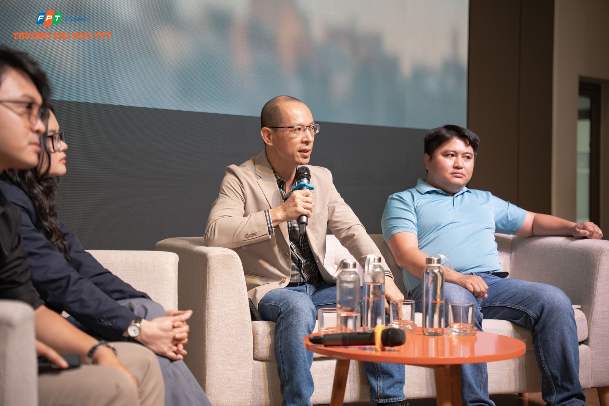 Ứng dụng AI trong quản lý rủi ro chuỗi cung ứng & Logistics: Workshop Đại học FPT