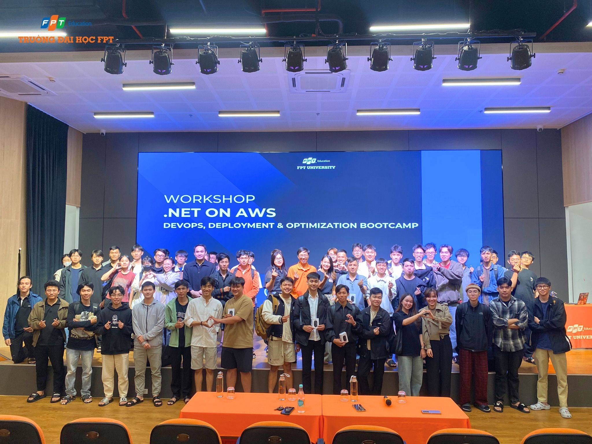 Workshop .NET trên AWS: Sinh viên FPT “thực chiến” triển khai ứng dụng