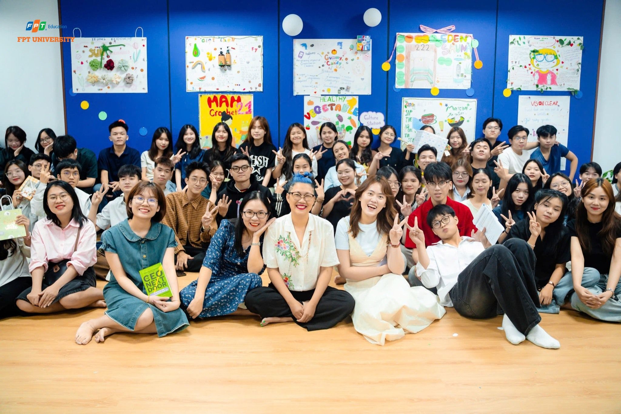 Workshop Ngôn Ngữ Anh: Bùng Nổ Ý Tưởng Kinh Doanh & Kỹ Năng Tiếng Anh Tại Đại Học FPT